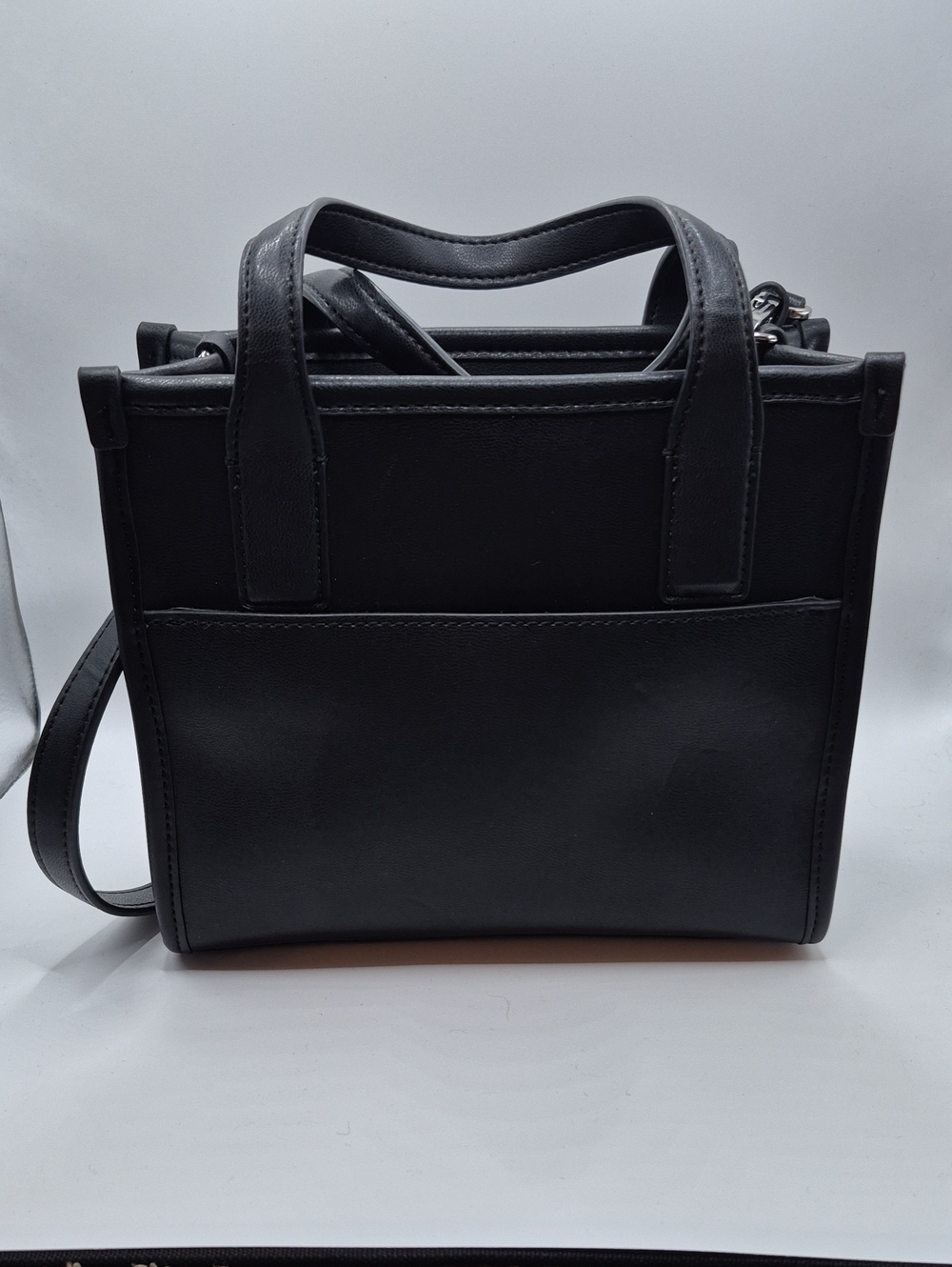 Karl Lagerfeld Paris Nouveau Tote BRAND NEW - Picture 5 of 12